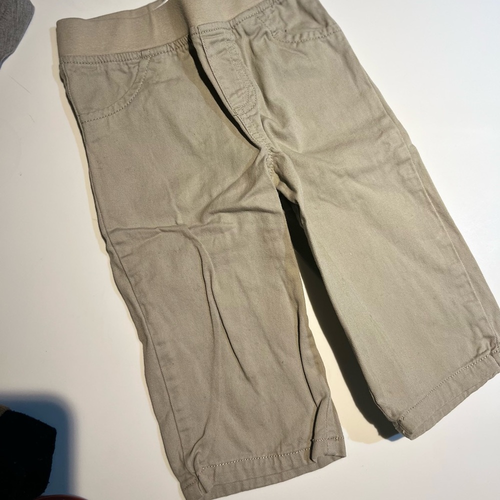 Bundle two pairs 6-9month pant